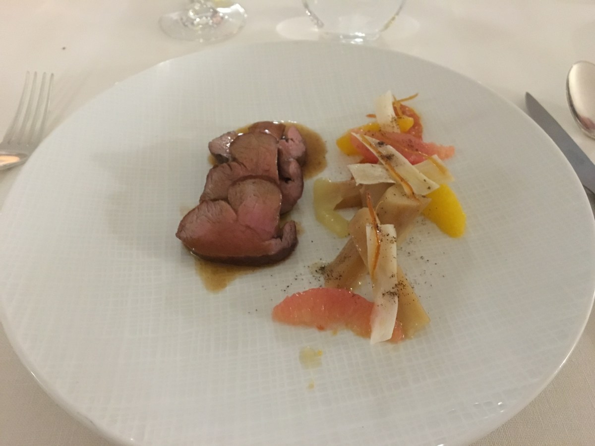 Le veau, salsifis caramélisés et marmelade d'agrumes, poivre de Timut